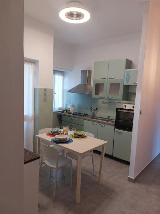 La Pintadera Sarda Apartment Carbonia Bagian luar foto